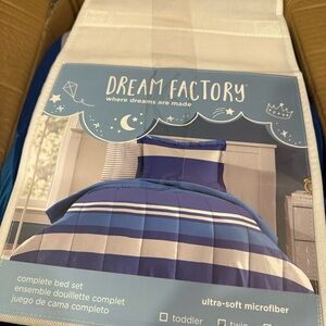 Blue Stripe Microfiber Bedding Set -twin size